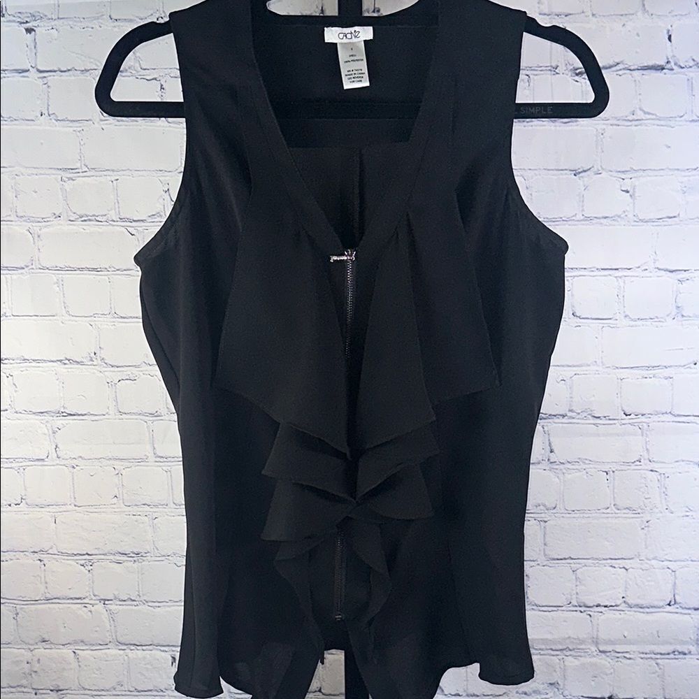 🖤 Vintage Cache Ruffle Front Top – Size Small